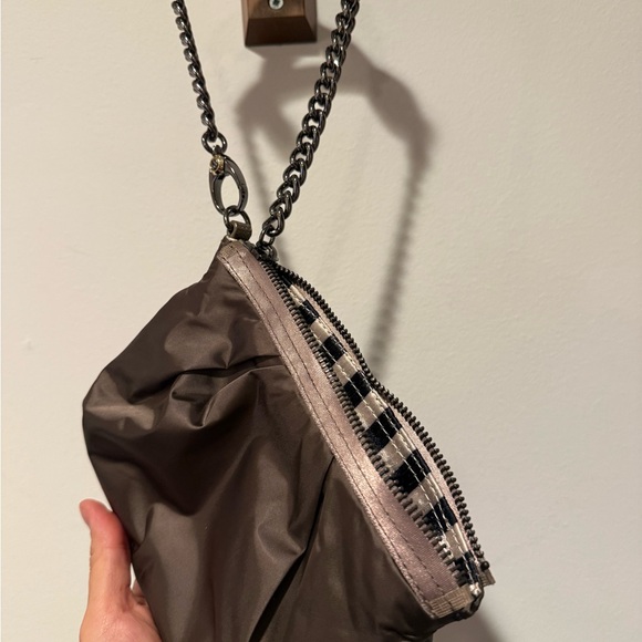Henri bendel satin Chain Strap bag wristlet - Picture 6 of 10